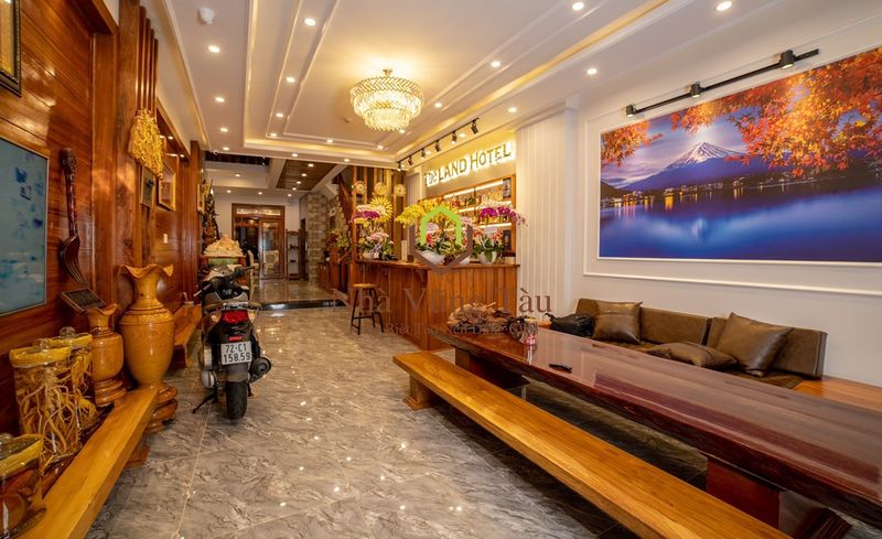 [ĐÃ BÁN] Bán Khách Sạn có Thang Máy mặt tiền đường Phan Chu Trinh, P.2, TP Vũng Tàu. 